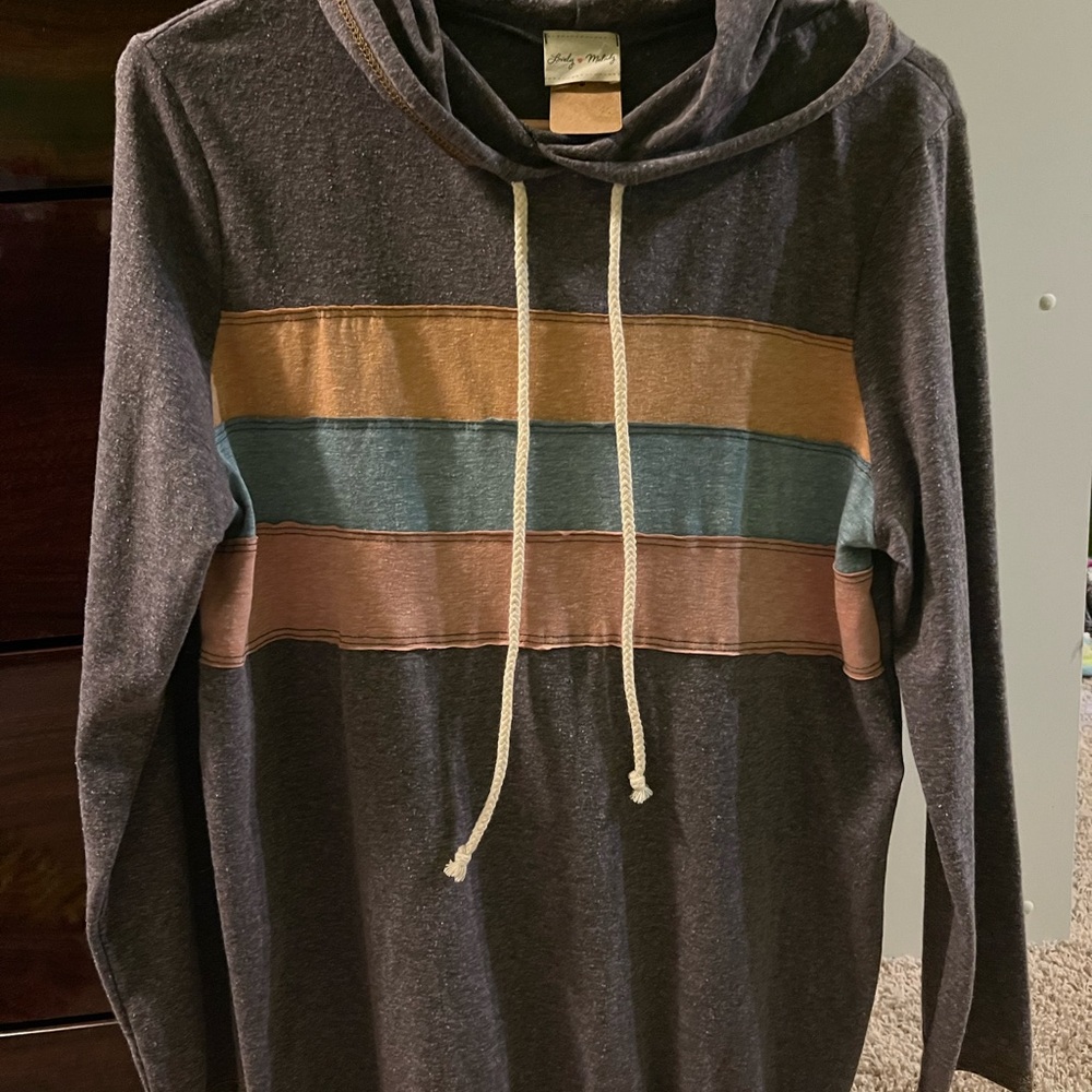 Hooded long sleeve women’s blouse